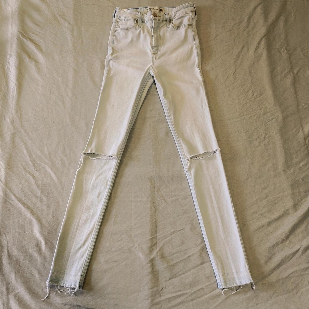 Abercrombie & Fitch High Rise Super Skinny Distress Jeans 00R W24 L29 Light Wash